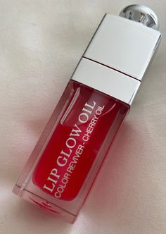 Dior Lip Oil Cherry On Lips, Dior Lip Tint Aesthetic, Cherry Makeup Products, Dior Lip Glow Oil Cherry, Lip Glow Oil Cherry, Cherry Lipgloss, Glaze Makeup, Dior Lip Glow Oil, Cherry Lip Gloss