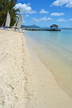 the beach is clean and clear for us to see