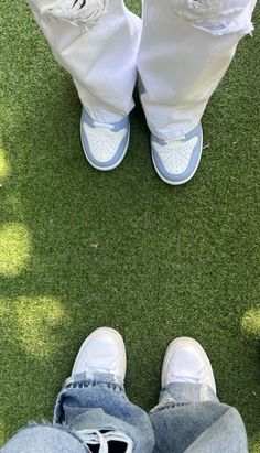 Jeans And Shoes, Me And My Bestie, Of Aesthetic, My Bestie, White Shoes, Blue Shoes, White Sneaker, The White, White Jeans