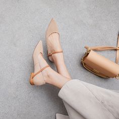 Formal Shoes For Women, Formal Footwear For Women, Formal Shoes Women, Feminine Shoes, Shoes Photography, Chic Shoes, Denim Shoes, Prom Shoes, Elegant Shoes