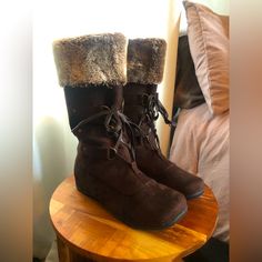 Wanted Brown Boots With Faux Fur Top - Size 10 - Nwot - 12 Inches From Top To Bottom Of Boot Faux Fur Top, Fur Top, Top To Bottom, Brown Boots, Lace Up Boots, Shoe Laces, Faux Fur, Size 10, Lace Up