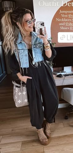 Cute But Comfy Work Outfits, Boho Duster Outfit, Rocker Boho Outfits, Boho Outfits Black, Hobo Outfits Casual, Edgy Boho Outfits Plus Size, Boho Thrift Outfits, Edgy Long Skirt For Summer, Boho Rocker Chic Style Plus Size