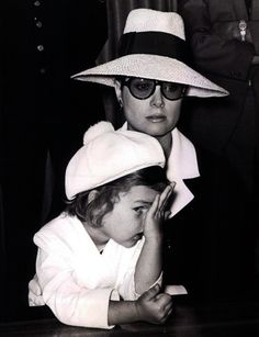 Princess Grace & Princess Caroline Icons Women, Caroline Von Monaco, Style Icons Women, Pauline Ducruet, Gena Rowlands, Women Celebrities, Very Important Person, Princess Grace Kelly, Prince Rainier