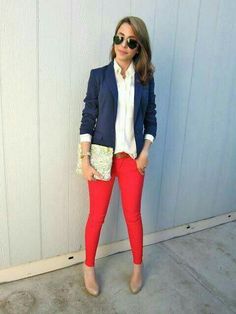 Gorgeous work look: cream button down, blue blazer, red skinnies, nude heels. Mode Casual, Stylish Work Outfits, Work Outfits Women