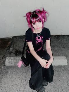 Hairstyles For Short Hair Alt, Alt Woman Aesthetic, Hair Ideas Alternative, Goth Scene Outfits, Bubblegum Goth Aesthetic, Emo Pink Hair, Alt Hairstyles With Bangs, Pink Emo Aesthetic Outfits, Pink And Purple Hair Color Ideas