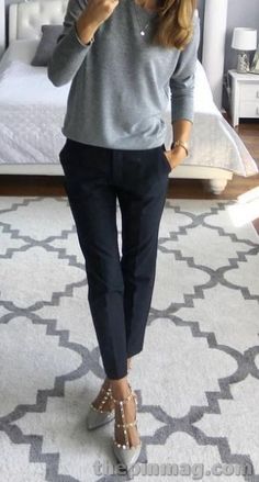 Work Fall Outfits, Heart Outfit, Work Outfits Frauen, Fall Outfits Ideas, Simple Work, Amal Clooney, Easy Work, Summer Work Outfits, Mode Casual