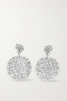 Suzanne Kalan came up with her signature 'Fireworks' setting as she wanted to find a new way to use baguette-cut gems in her designs - this way, they catch the light at every angle. Handmade from 18-karat white gold, these earrings have an unfurling design that resembles a snowflake and are scattered with diamonds in two glittering cuts. White Diamond Earrings, White Gold Diamond Earrings, Suzanne Kalan, Book Jewelry, Vs Diamond, Gold Diamond Earrings, Fine Jewels, Diamond Hoop Earrings, Fine Jewellery Earrings