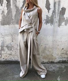 Beige Sleeveless Sets For Spring, Fashion Vest, Drop Crotch Pants, Women's Fashion Set, Womens Costumes, Summer Set, Vest Fashion, Asymmetrical Tops, Blazer Fashion