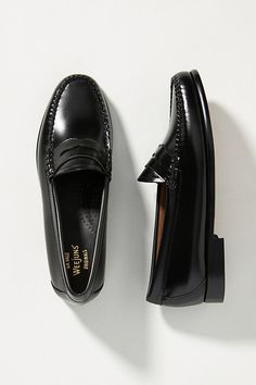 * Leather upper, insole* Rubber sole* Slip-on styling* Imported Cute Black Loafers, Gh Bass Loafers Women Outfit, Gh Bass Weejuns Outfit, Weejuns Outfit Women, Business Professional Shoes, Loafers Aesthetic, Low Loafers, Womens Leather Shoes, Bass Weejuns