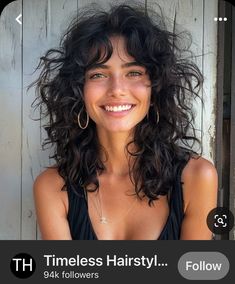 Loose Curls Curtain Bangs, Wavy Shag Haircut With Bangs, Curly Haircut No Bangs, Fringe With Curly Hair, Curly Volume Hair, Curly Long Bob With Bangs, Hair Styles Wolf Cut, Wispy Bangs On Curly Hair, Shaggy Bob Curly Hair