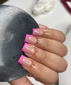 Short Pink Nails, Pink Tip Nails, Short Square Nails, French Acrylic Nails, Work Nails, Pink French