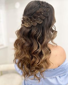 30 Gorgeous Bridesmaid Hairstyles That Will Elevate Your Look Diagonal Braid, Wedding Braid Hairstyles, Flower Hairstyles, Braided Wedding Hairstyles, Wedding Hairstyles With Flowers, Bridesmaid Hairdo, Wedding Braid, Braid Wedding, Bridesmaid Hair Inspo