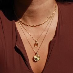 • Single Necklace• Gold Filled• Paperclip Chain Length: 18" + 1" extender• Box Chain Length: 18" OR 20 + 1" extender• Bead Chain Length: 20"• Cable Chain Length: 17" + 1" extender• Twist Chain Length: 16" OR 18" + 1" extender Layered Jewelry Gold, Gold Chain Stack Women, Simple Necklace Stack, Gold Necklace Stacks, Everyday Necklace Stack, Mixed Metal Necklace Stack, Dainty Necklace Stack, Cute Layered Necklaces, Necklace Stack Aesthetic