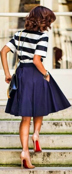 Tenue de danse swing fringue rock n roll Rock Outfit, Preppy Chic, Full Skirts, Casual Chic Style, Blue Skirt, Mode Vintage, Work Attire, Mode Inspiration, Skirt Outfits