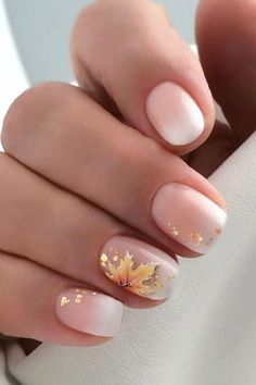 Beautiful Neutral Nails, Festive Fall Nails, Short Autumn Nail Designs, Wheat Nails, Autumn Nails Design Ideas, Simple Autumn Nails, Round Nail Designs, Fall Acrylic, Elegant Nail Designs