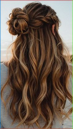 Fall Dance Hairstyles, Cute Hairstyles For Photoshoots, Pretty Bridesmaid Hairstyles, Summer Hairstyles Brown Hair, Hair Ideas For Formal, Boho Homecoming Hair, Photoshoot Hairstyles Medium Length, Fall Wedding Guest Hair, Cute Hairstyles For A Wedding Guest