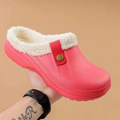 New Indoor Warm Slippers for Women Luxury Garden Shoes Soft Waterproof EVA Plush Slippers Female Fuzzy Shoes, Couples Home, Ugg Clogs, Soft Sole Slippers, Garden Shoes, Winter Model, Slides For Women, Plush Slippers, Couple Shoes