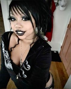 Alt Makeup Black, Goth Gyaru, Afro Goth, Scene Style, Makeup Black Women, Emo Aesthetic, Ur Mom