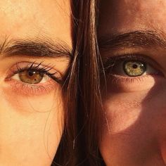 Eyes To Eyes, Brown Eye Boys, Warm Brown Hair, Brown Hair Green Eyes, Pretty Brown Eyes