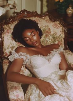 Southern Gothic Black Women, Black Princesscore Aesthetic, Regency Era Aesthetic Black Women, Ayo Edebiri Photoshoot, Hyper Feminine Black Women, Soft Girl Era Black Women, Feminine Body Reference, Bridgerton Photoshoot Ideas