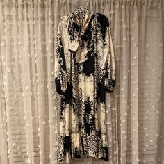 Nwot Size: One Size Satin Modest Black Floral Print Maxi Dress, Modest Black Floor-length Maxi Dress, Apostolic Clothing, Black Cream, Modest Dresses, Satin Dresses, Dress To Impress, Colorful Dresses, Satin