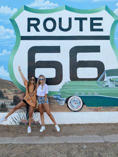 The Ultimate Route 66 Road Trip 1 Week Itinerary Wigwam Motel, Cadillac Ranch, Usa Roadtrip, Flagstaff Arizona, Perfect Road Trip, Road Trip Destinations, Us Road Trip