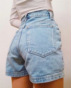 Woman High Waisted Vintage Daisies Printed Denim Pants JKP4292 Retro Denim Shorts, Printed Denim Pants, Vintage Jean Shorts, Same Picture, Woman Jeans, Fashion Bottoms, Baggy Pants, Shorts Jeans, Printed Denim