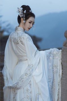 Chinese Traditional Dress, Chinese Traditional Clothing, Chinese Art Girl