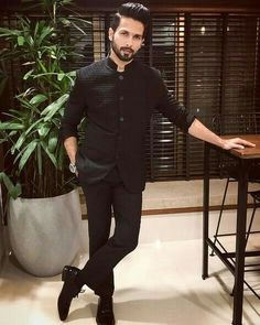 Ahahid Kapoor in Black bandhgala jodhpuri suit.Get the outfit for Manufacturer rate call or WhatsApp at +91-9511613559 India Fashion Men, Indian Wedding Suits Men, Indian Wedding Clothes For Men, Film Korea, Mens Wear Wedding