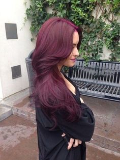 Burgundy Plum Hair Color, Plum Burgundy Hair, Red Violet Hair Color, Pelo Color Borgoña, Violet Hair Colors, Mahogany Hair, Hair Color Blonde Highlights