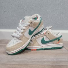 Jarritos X Nike Sb Dunks Nwt Sz 4.5y 6w Jarritos X Nike Sb Dunk, Zines Ideas, Dunks Men, Shoe Rotation, Best Basketball Shoes, Nike Fashion Shoes