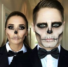 Horror Smink, Makijaż Sugar Skull, Skeleton Face Paint, Makeup Zombie, Creative Halloween Makeup, Angel Halloween Costumes, Halloweenský Makeup, Make Up Foundation, Skeleton Face