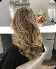 Old Money Hairstyles, Hair Blowout, Vacation Hairstyles, Ball Hairstyles, Hairstyles For Layered Hair, Peinados Fáciles Para Cabello Corto