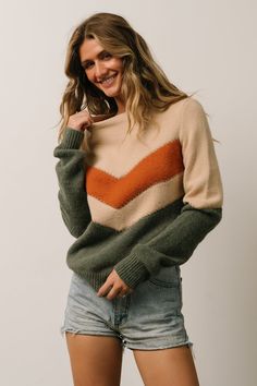 Rowen Color Block Sweater | Natural + Green - Baltic Born Fall Sweaters For Women, Fall Wardrobe Essentials, Simple Fall Outfits, Baltic Born, Textured Sweater, Chevron Design, Trendy Fall, Cute Fall Outfits, Favorite Sweater