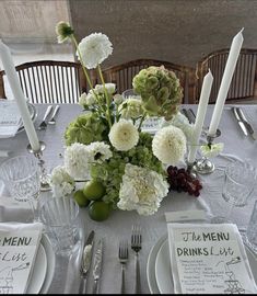 Green Hydrangea Wedding, White And Green Flowers, Hydrangea Centerpiece, Wedding Reception Flowers, Hydrangeas Wedding, Neutral Wedding, Garden Party Wedding, Wedding Table Settings, Wedding Mood Board