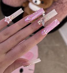 Nails Acrylic Crystal, Nails Acrylic Extra, Nail Ideas Extra, Extra Pink Nails, Extra Long Acrylic Nails Bling, Extra Acrylic Nails, Extra Nails Designs, Kali Uchis Nail Ideas, Extra Long Acrylic Nails