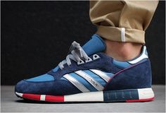 ADIDAS BOSTON SUPER | Image #adidas #shoe  for more men street style fashion, follow me @ https://www.instagram.com/streethyped Crazy Sneakers, Adidas Shoe, Nike Outlet, Nike Free Shoes, Adidas Outfit, Swag Style, Shoes Outlet