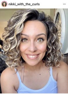 Long Permed Hair With Layers, Curly Medium Bob Hairstyles, Shoulder Length Curly Hair Highlights, Shoulder Length Permed Hair Medium Curly, Perm For Shoulder Length Hair, Perms For Shoulder Length Hair, Types Of Perms For Short Hair, Curly Hair Lob Haircut, Medium Curly Hair Styles For Women