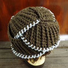 borromean kufi beanie hat Short Hair And Hats, Fall Hats For Women, Hipster Hat, Classy Hats, Crochet Unique, Couture Hats, Fedora Hat Women, Crochet Beanie Hat, Boho Hat