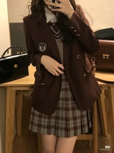 Brown Uniform Aesthetic, Brown School Uniform, Korean Uniform School, Academia Uniform, University Uniform, Brown Uniform, Uniform Aesthetic