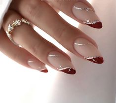 Nail Burgundy Designs, Basic Wedding Nails, Simple Burgundy Nails, Burgundy Wedding Nails, Wine Nail Ideas, Wine Nails Designs, Wine Nail Art, Burgundy Nails With Design, Burgundy Nails Acrylic