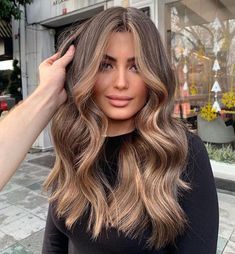 Balayage Hair Caramel, Beige Hair, Bronde Hair, Caramel Hair, Long Hair Color, Hair Topper