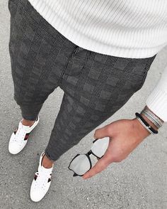 Menswear Trousers, Checkered Trousers, Outfit Trends, Mens Pants Fashion, Zara Man, Slim Fit Trousers, Plaid Pants, Gentleman Style, Fitness Trainer