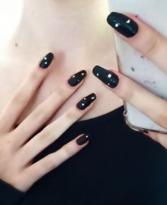 Glitter nailart charm nails long black nail inspo Black Nails Charms, Long Black Nails, Goth Nail Charms, Long Black, Black Nails, Glitter