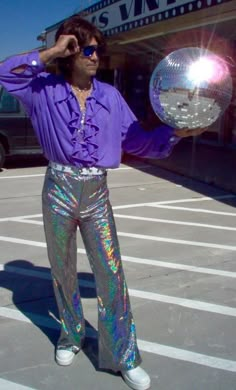 70’s Disco Dude Costume, Disco Mens Pants, Disco Mens Shirts, Disco Mens Wigs, Disco Mens Platform Shoes, Disco Mens Attire, Disco 70s Mens Clothing  70’s Disco Dude costume. Disco Party Outfit Men, 70s Outfits Disco, Disco Outfit 70s, Disco Outfit Men, Disco Fits, 70s Party Outfit, Moda Disco, 70s Disco Outfit, Disco Party Outfit