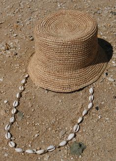 Cowrie Shell - Hat Chin Strap, Seashell Hat Band Accessory Winter Headwear, Shell Beach, Beach Hat, Ocean Lover, Cowrie Shell, Beach Accessories, Felt Hat, Girls Dream, Hat Band