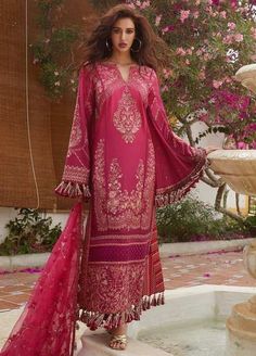 Hussain Rehar Eid Luxury Lawn Collection 2024 Pakistani Designer Suits, Miroslava Duma, Lawn Dress, Winter Shawl, Gul Ahmed, Unstitched Suits, Pre Fall Collection, Kendall Jenner Outfits, Lawn Suits