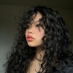 Curly Hair Inspiration, Hair Reference, Curly Hair Cuts, Discord Server, Dream Hair, Sporty Chic, Curly Girl, Long Curly, Lip Color