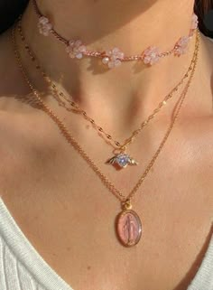 @limeuxx Pink Dress Accessories Jewellery, Pink Aesthetic Necklace, Pink Jewellery Aesthetic, Pretty Jewellery Aesthetic, Jewelry Aesthetic Pink, Pink Dress Jewelry Ideas, Coquette Jewelry Aesthetic, Fancy Jewellery Necklace, Vintage Jewellery Aesthetic