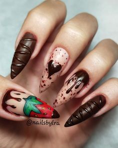 Chocolate Valentines Nails, Chocolate Nails Acrylic, Chocolate Strawberry Nails, Chocolate Nail Designs, Chocolate Nails Design, Chocolate Nail Art, Cookie Nails, Dessert Nails, Chocolate Nails